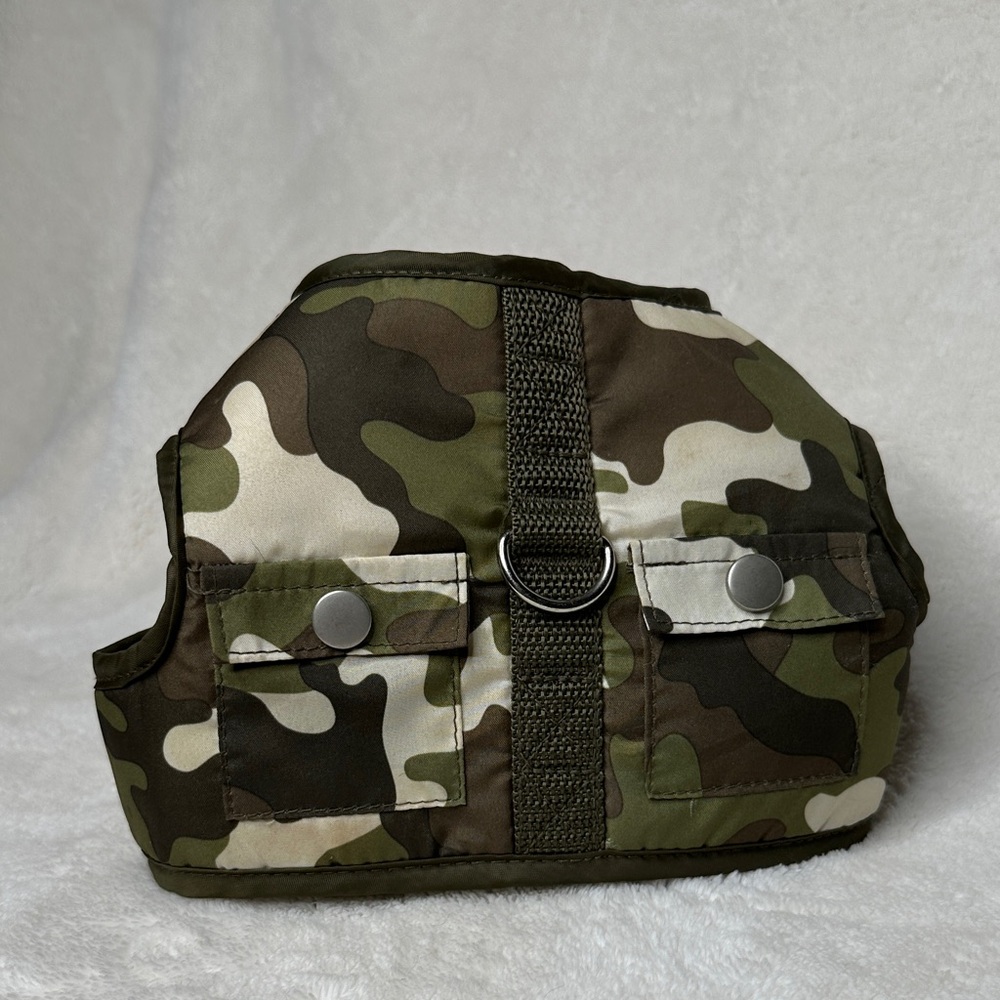 SimplyDog Camouflage Puppy or Small Dog Harness Size Medium EUC no sign of wear